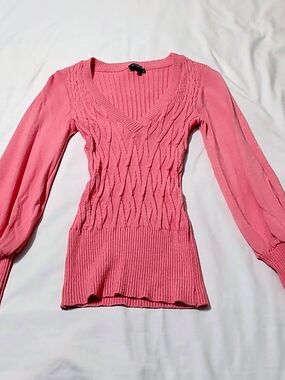 bebe Y2K Pink V-Neck Cable Knit Fitted Sweater